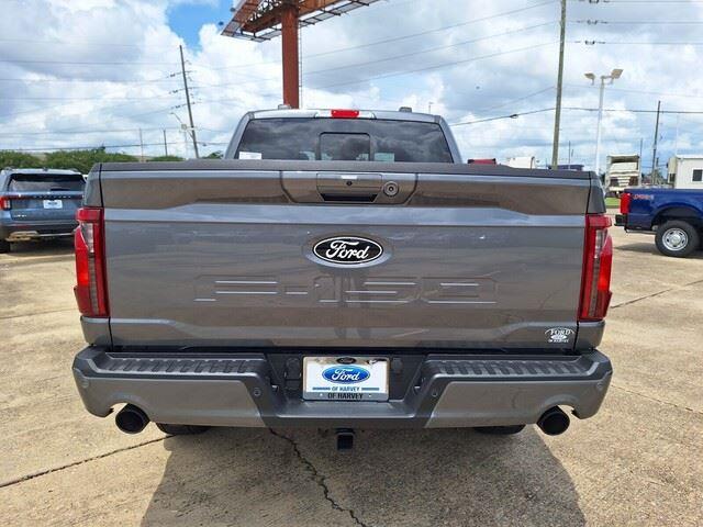 New 2026 Carbonized Gray Metallic Ford XLT image 4