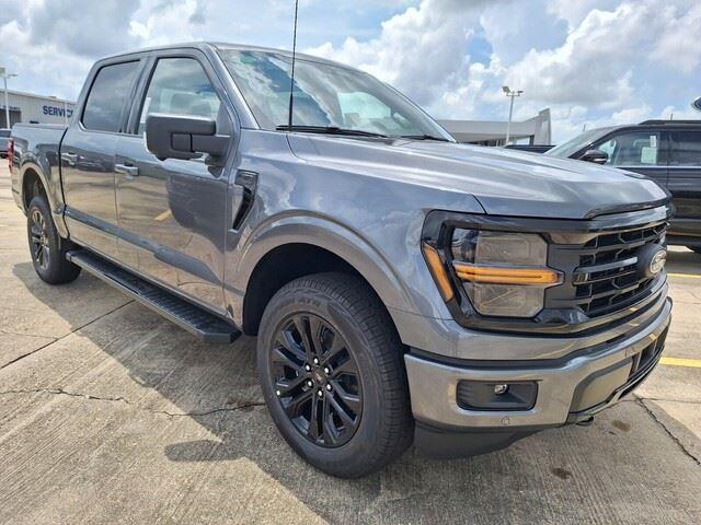 New 2026 Carbonized Gray Metallic Ford XLT image 7