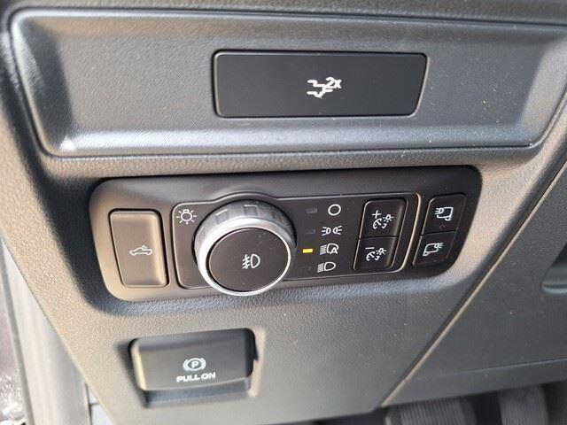 New 2026 Carbonized Gray Metallic Ford XLT image 14