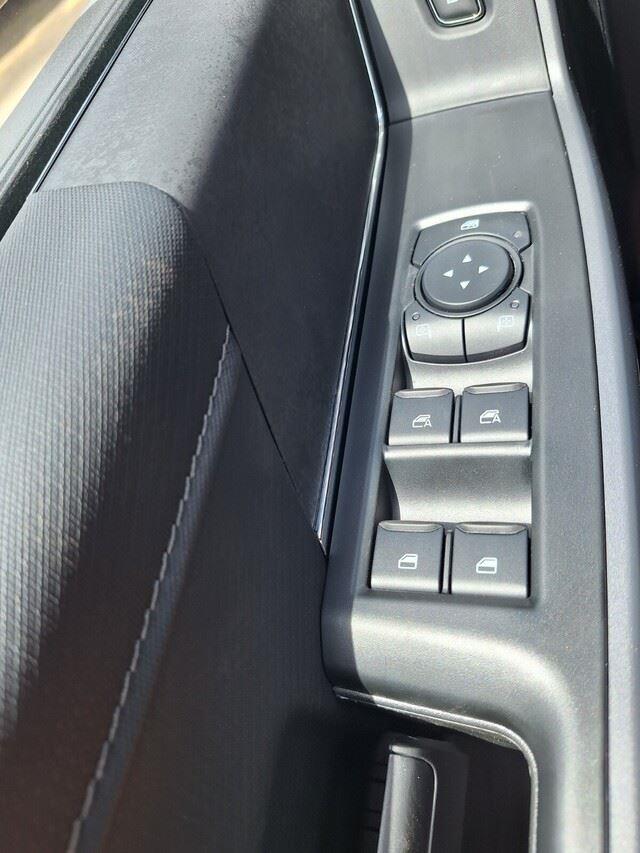 New 2026 Carbonized Gray Metallic Ford XLT image 22
