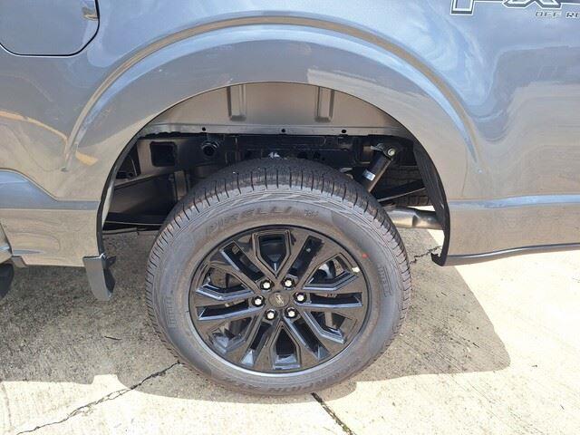New 2026 Carbonized Gray Metallic Ford XLT image 27