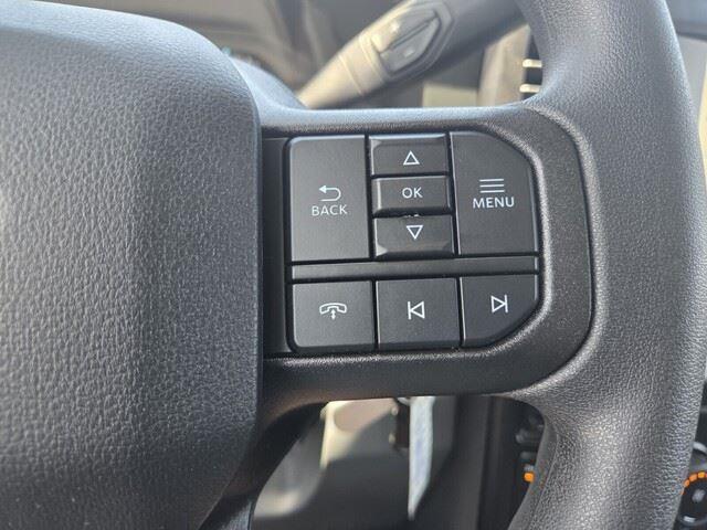 New 2026 Oxford White Ford XLT image 16