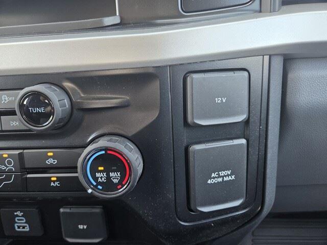 New 2026 Oxford White Ford XLT image 21