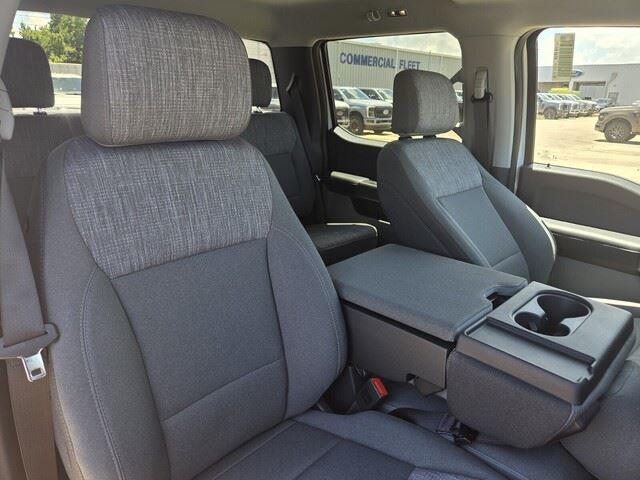 New 2026 Oxford White Ford XLT image 32