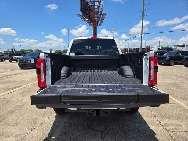 New 2026 Star White Metallic Tri-Coat Ford LARIAT image 31
