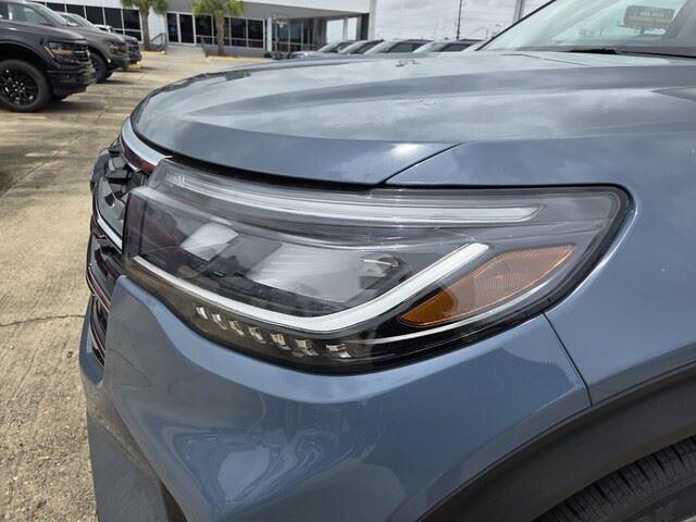 New 2026 Vapor Blue Metallic Ford Active w/200A Pkg image 10