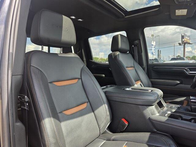 Used 2022 Titanium Rush Metallic GMC AT4 image 33