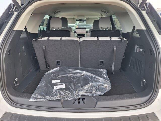 New 2026 Star White Metallic Tri-Coat Ford Active w/200A Pkg image 16