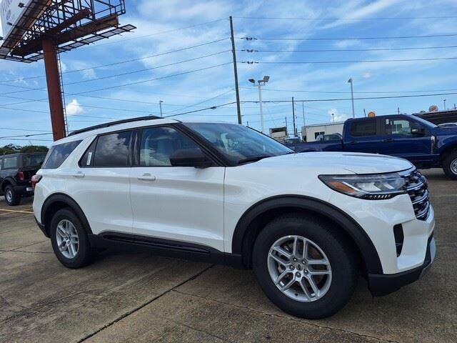 New 2026 Star White Metallic Tri-Coat Ford Active w/200A Pkg image 3
