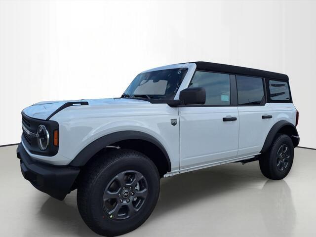 Oxford White 2026 Ford Bronco SUV / Crossover Four-Wheel Drive 7-Speed Manual