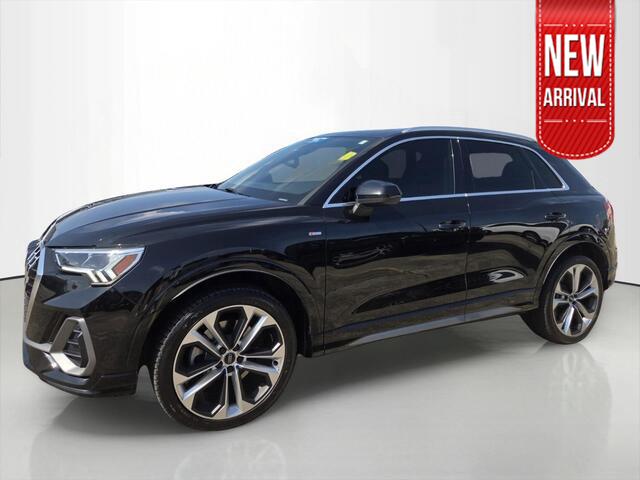  2020 Audi Q3 quattro Premium Plus S Line 45 TFSI   