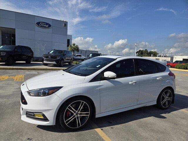  2018 Ford Focus ST   