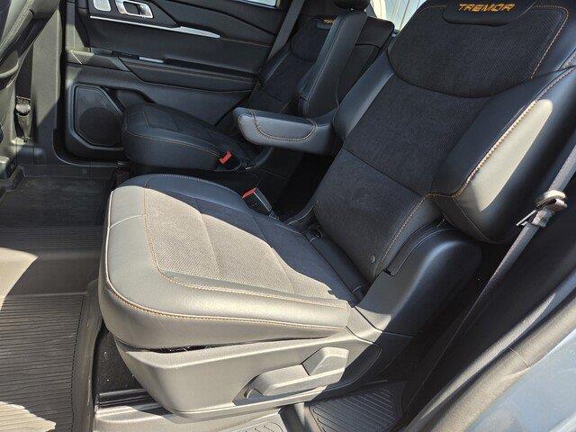 New 2026 Vapor Blue Metallic Ford Tremor image 25