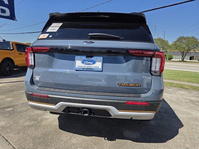 New 2026 Vapor Blue Metallic Ford Tremor image 4