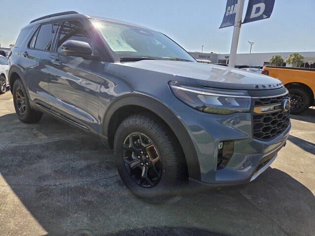 New 2026 Vapor Blue Metallic Ford Tremor image 7