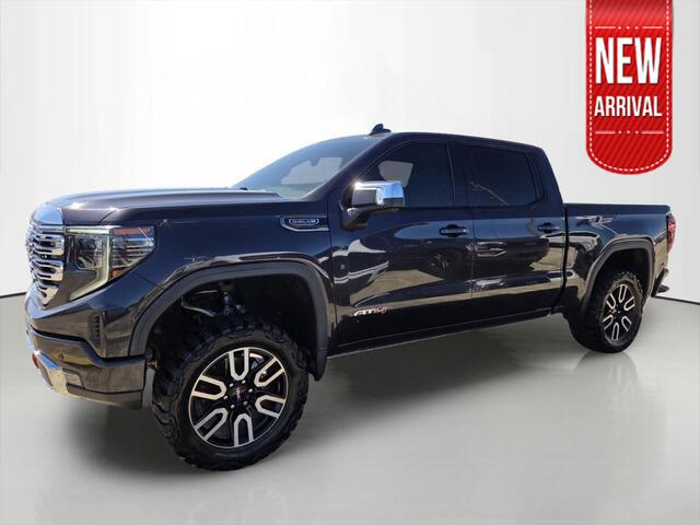 2022 GMC Sierra 1500 AT4 Crew Cab 4WD   