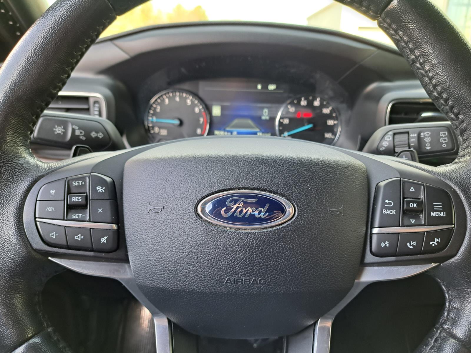 2020 Ford Explorer Limited SUV Rear Wheel Drive mobile thumbnail 8