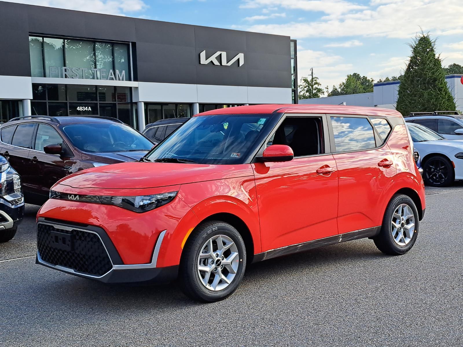 2023 KIA SOUL LX Wagon 4 Dr. Front Wheel Drive