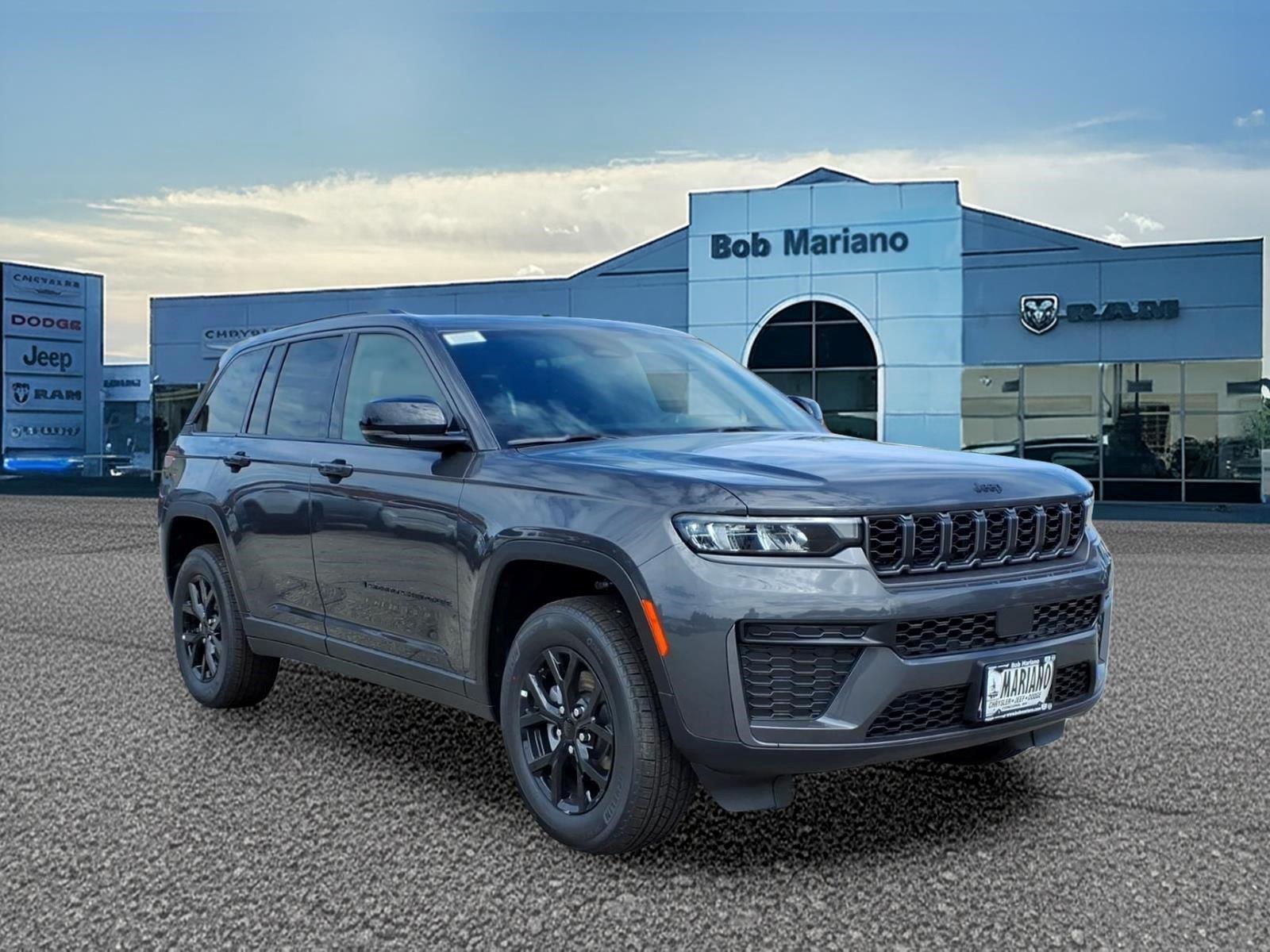 Baltic Gray Metallic Clearcoat 2026 Jeep Grand Cherokee SUV / Crossover 8-Speed Automatic