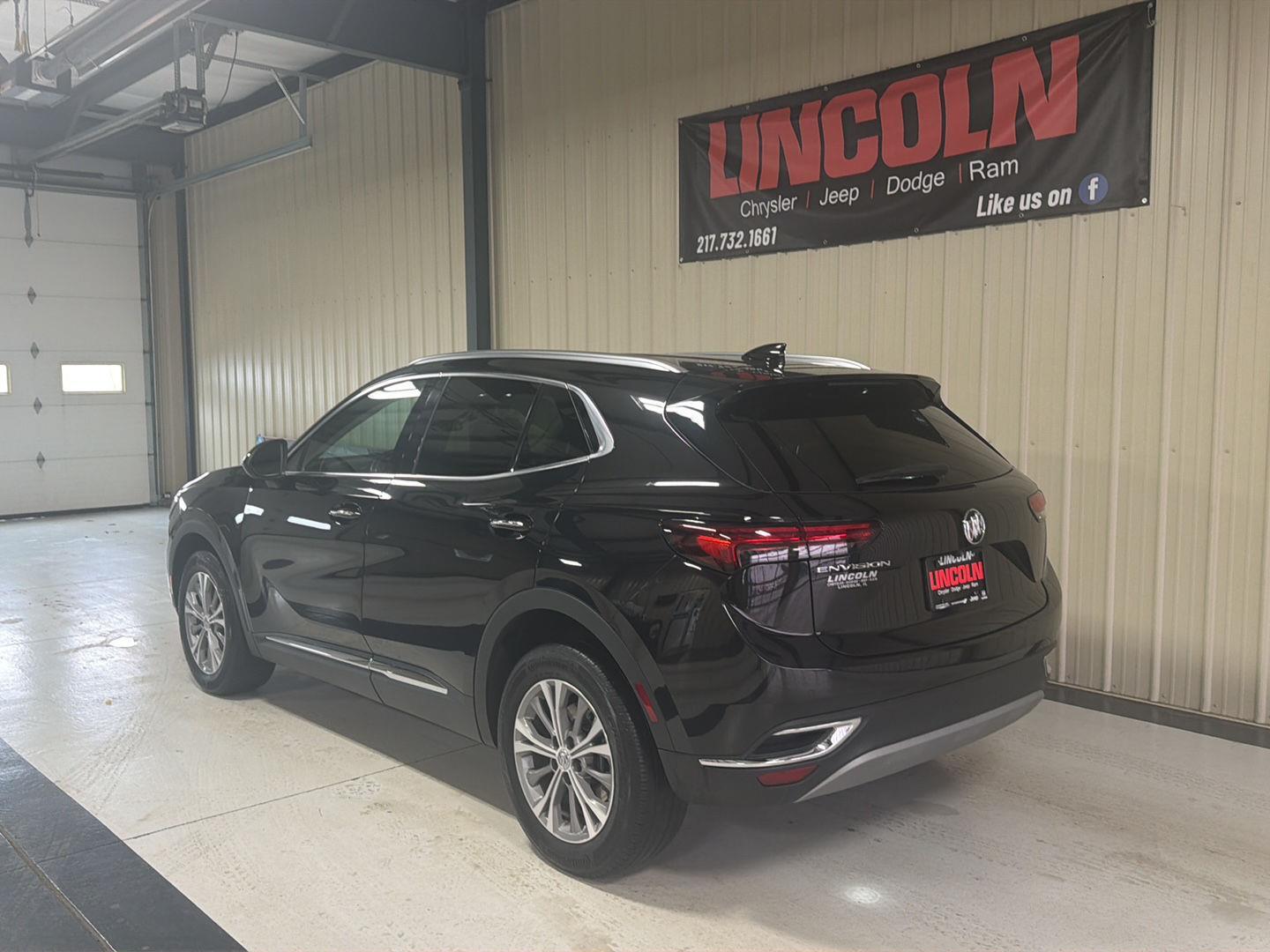 View vehicle photo 3