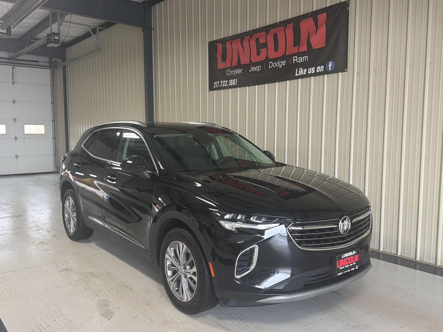 View vehicle photo 4