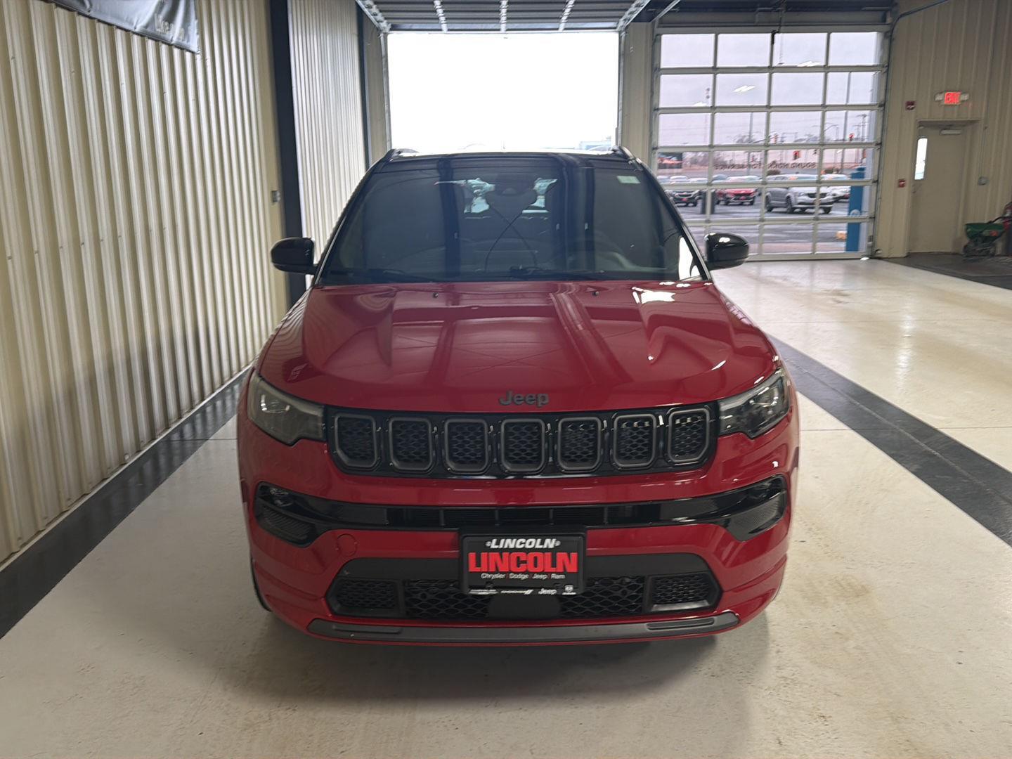 View vehicle photo 7