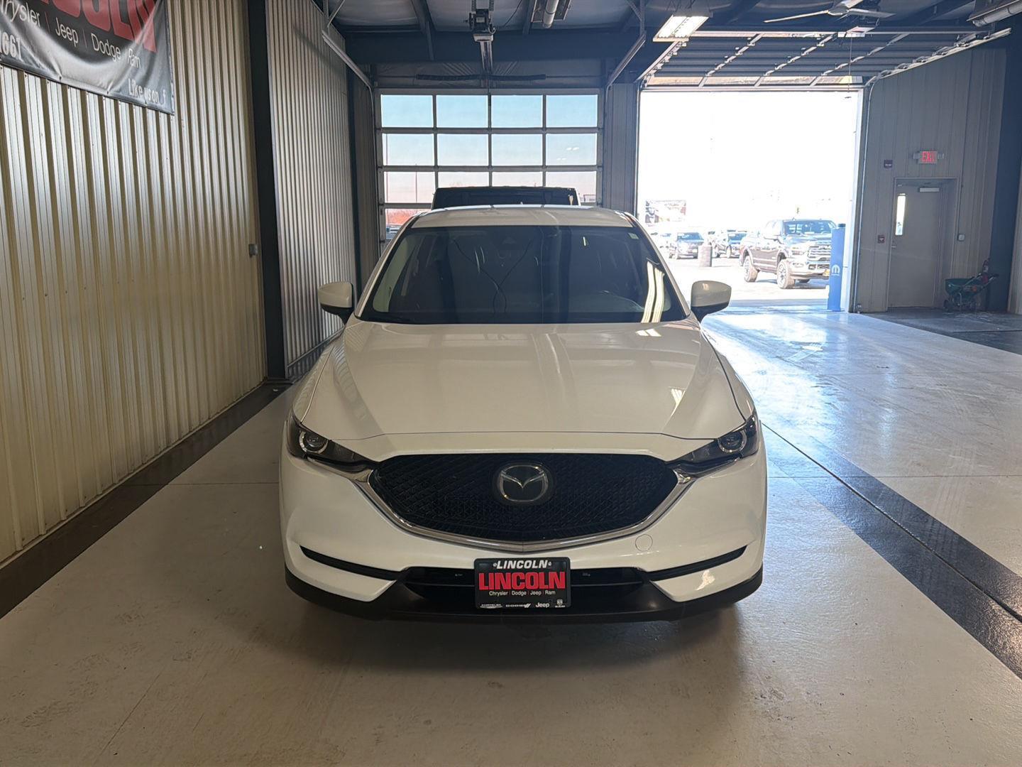 View vehicle photo 7