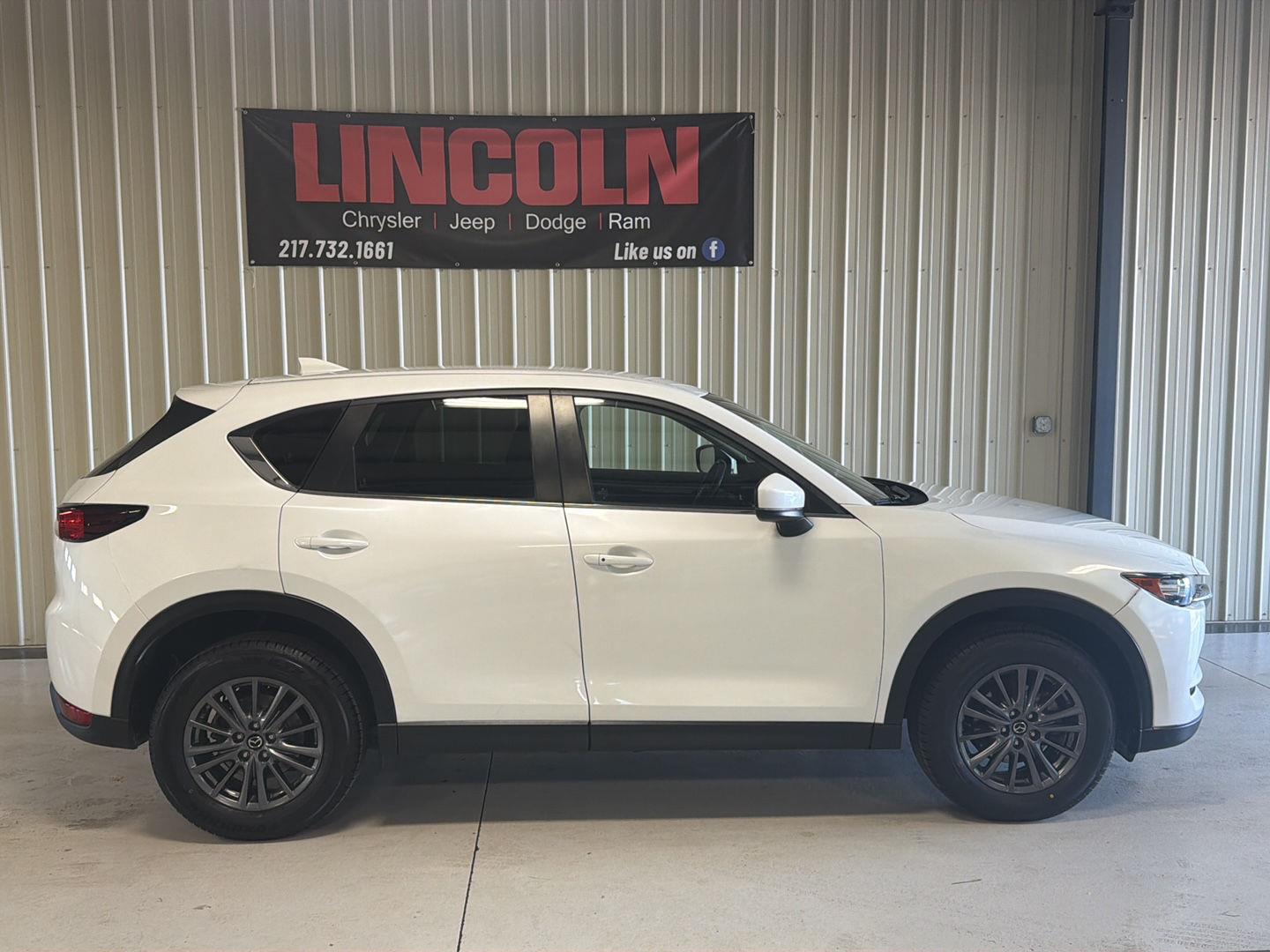 View vehicle photo 5