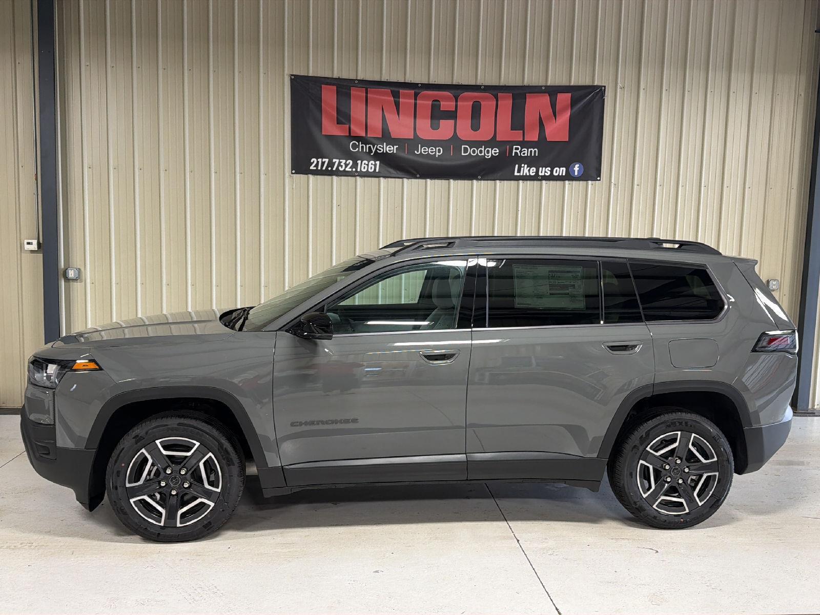 View vehicle photo 2