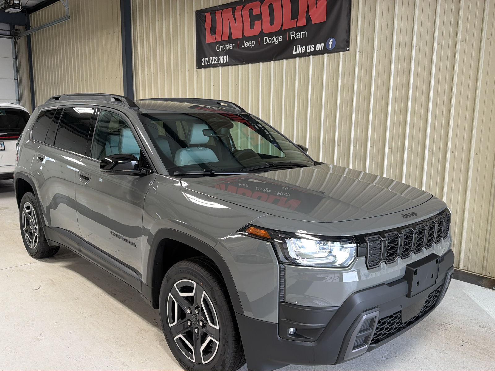 View vehicle photo 6