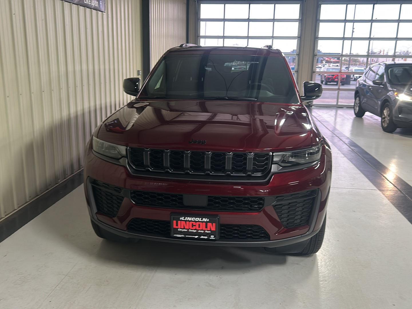 View vehicle photo 7