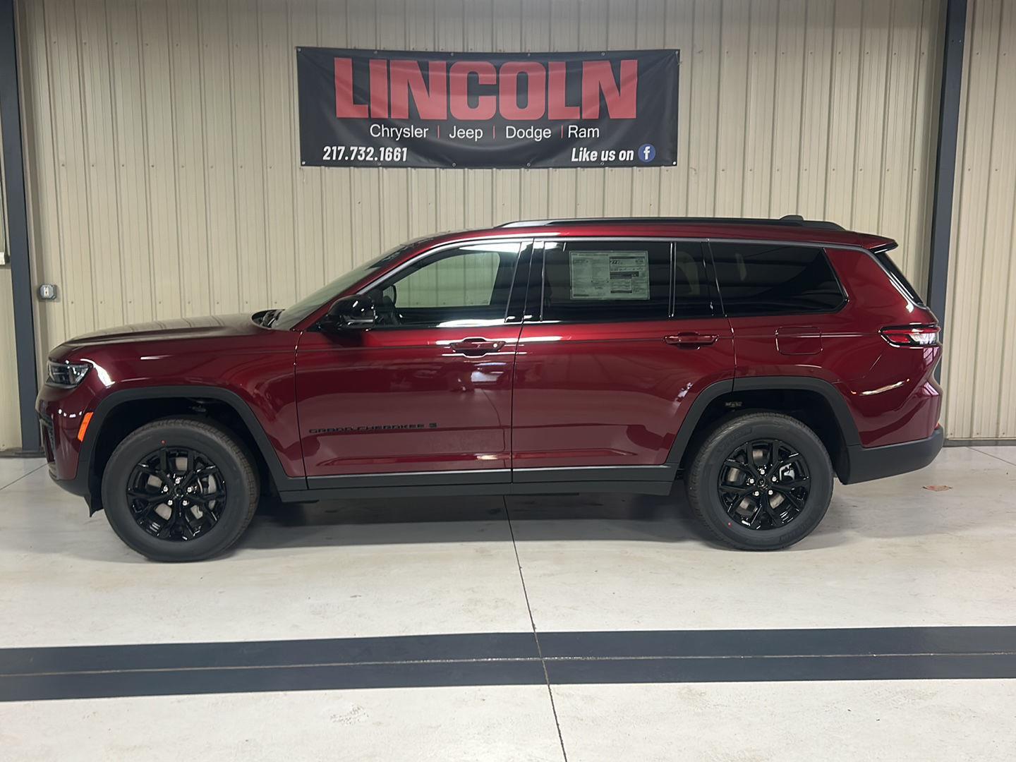 View vehicle photo 2