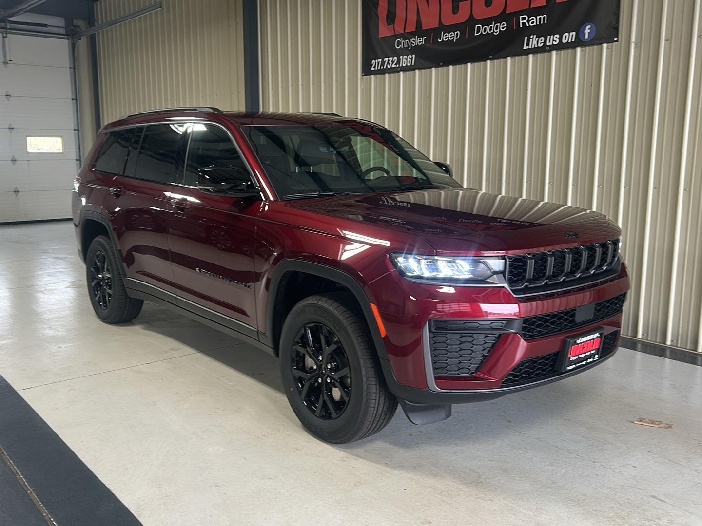 View vehicle photo 4