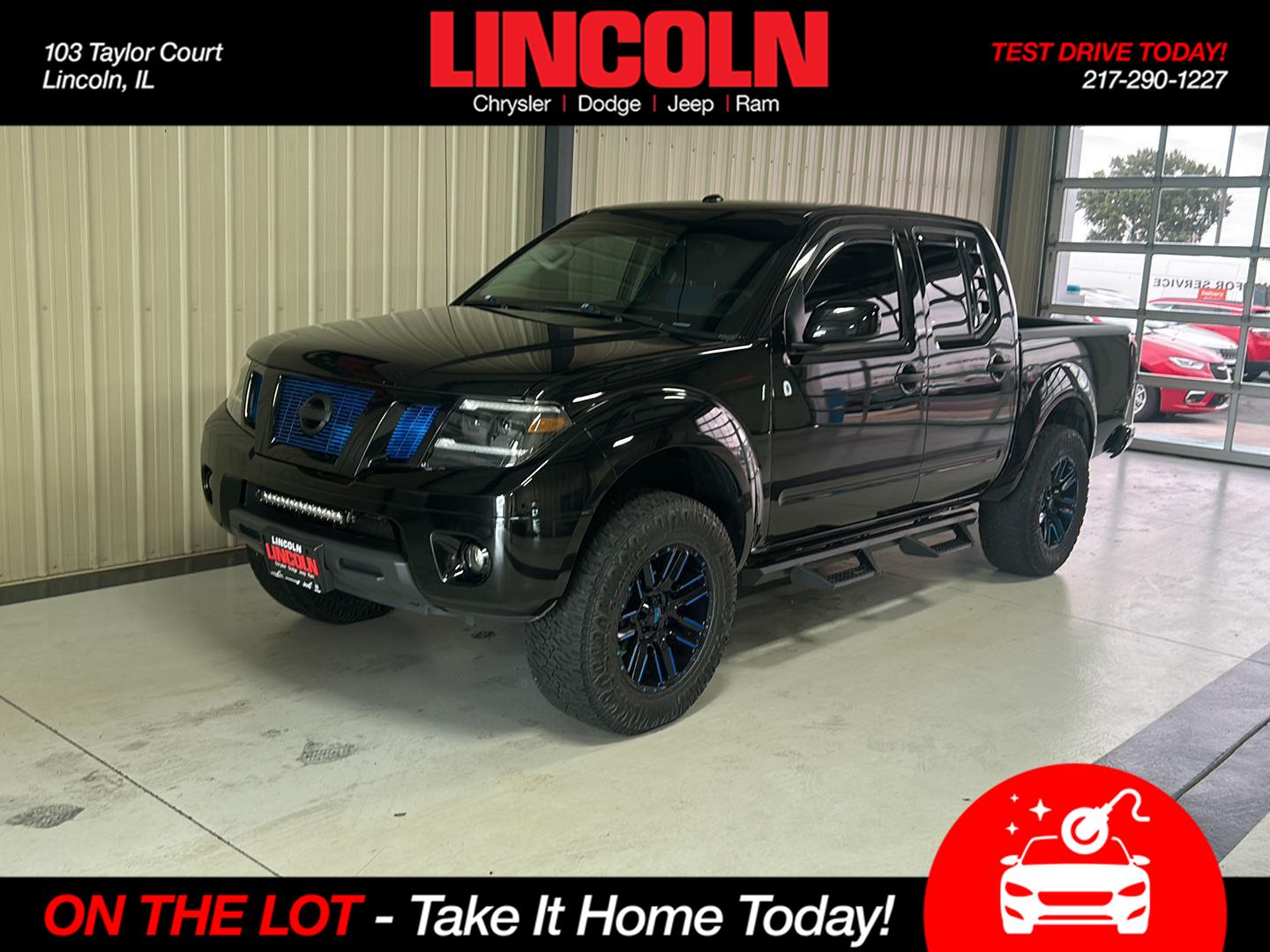 2018 Nissan Frontier PRO-4X Crew Cab 4WD