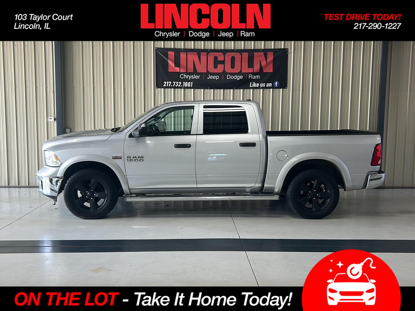 Bright Silver Metallic 2015 RAM 1500 Pickup Truck Four-Wheel Drive 8-Speed Automatic