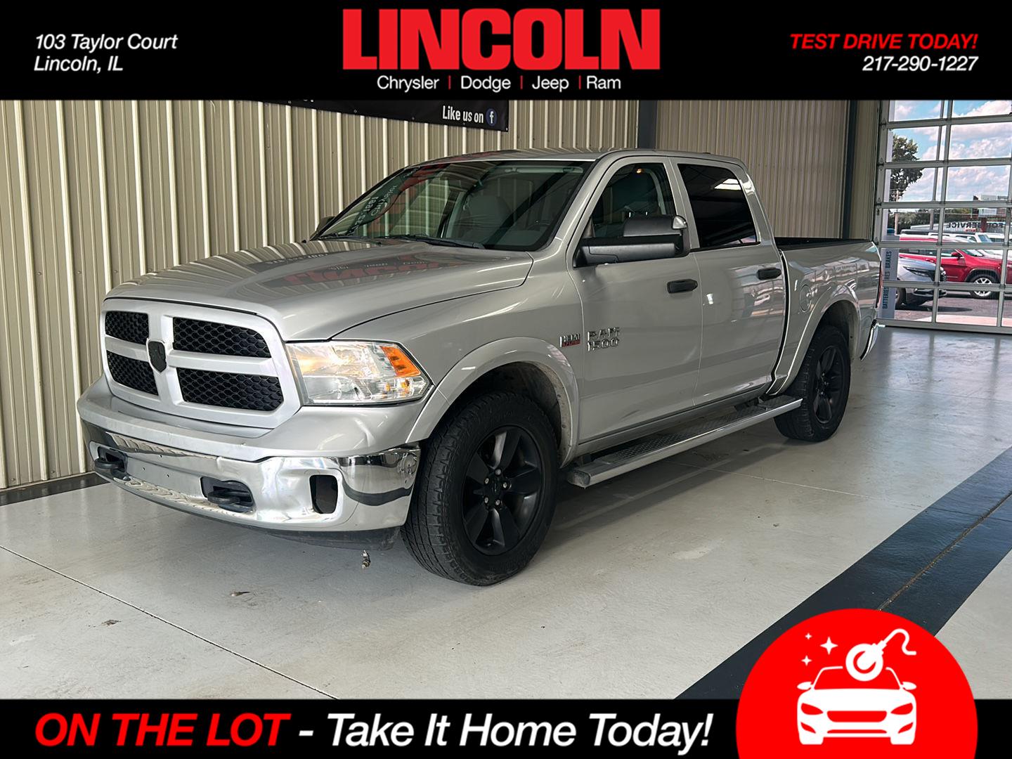 Bright Silver Metallic 2015 RAM 1500 Pickup Truck Four-Wheel Drive 8-Speed Automatic