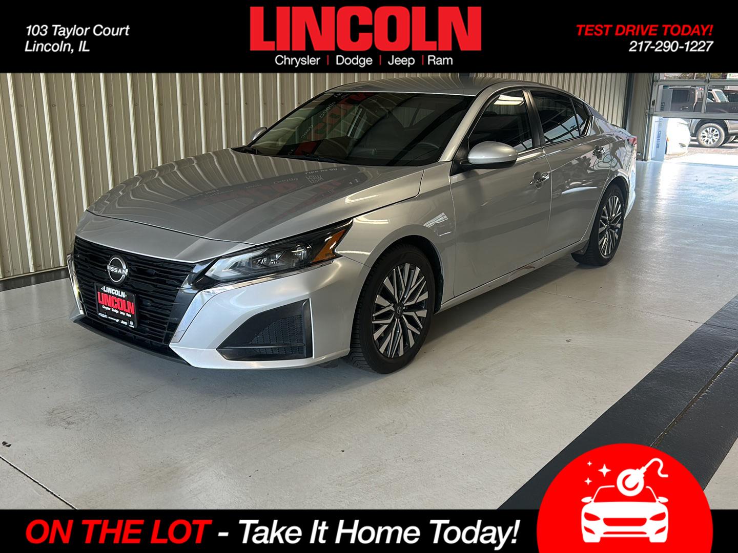 2023 Nissan Altima 2.5 SV FWD