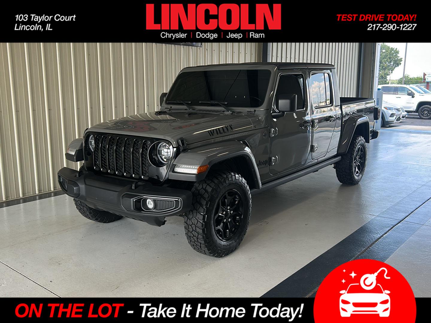  2022 Jeep Gladiator Willys Crew Cab 4WD   