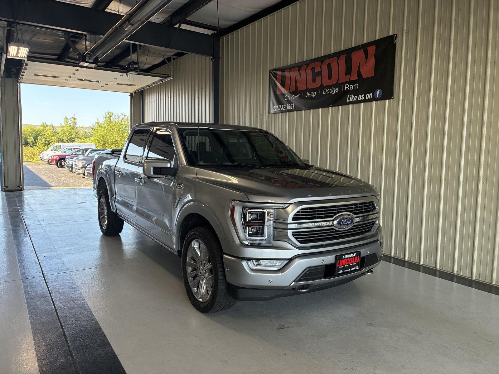 View vehicle photo 6
