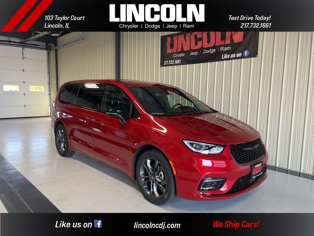 View vehicle photo 6