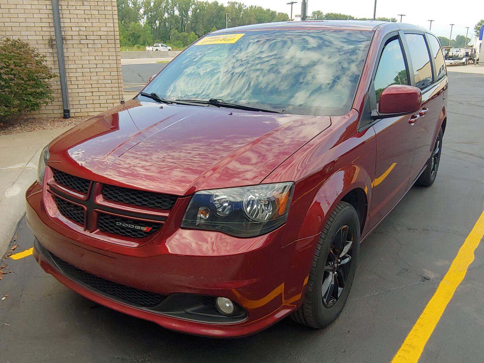 Octane Red Pearlcoat 2019 Dodge Grand Caravan Minivan Front-Wheel Drive 6-Speed Automatic