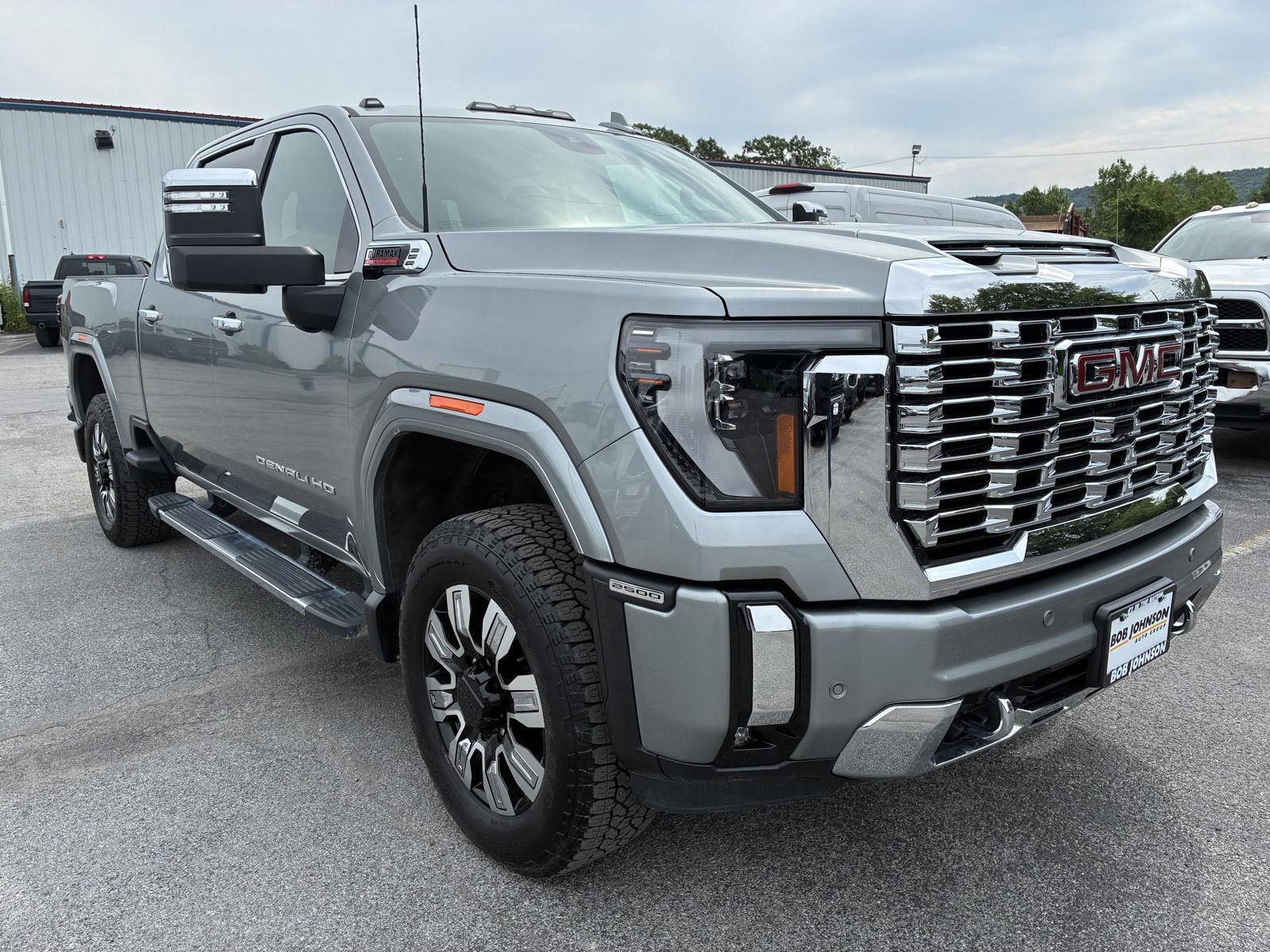 2025 GMC Sierra 2500HD Denali 