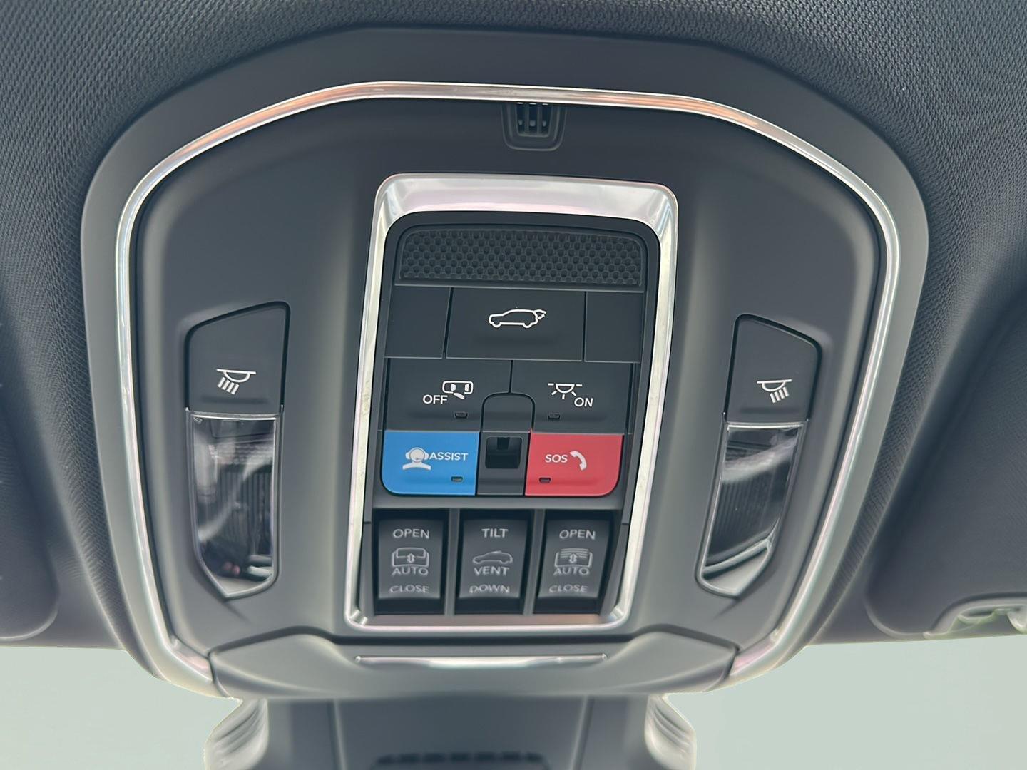 2025 Jeep Wagoneer S Limited - Photo 16