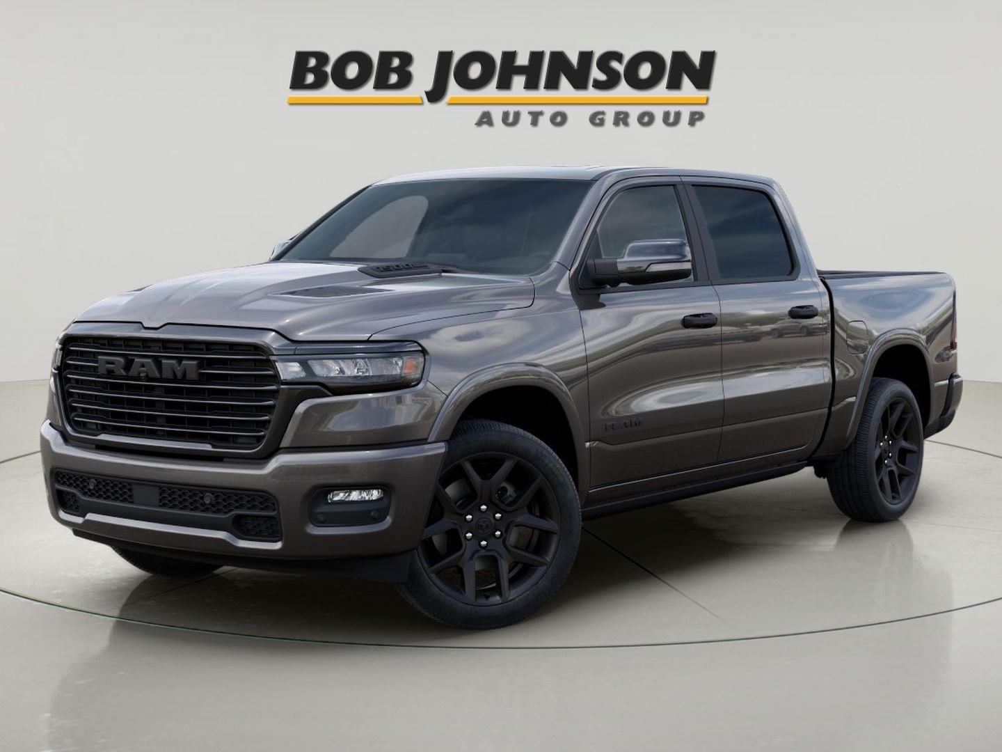 2025 RAM 1500 Laramie Crew Cab 4WD