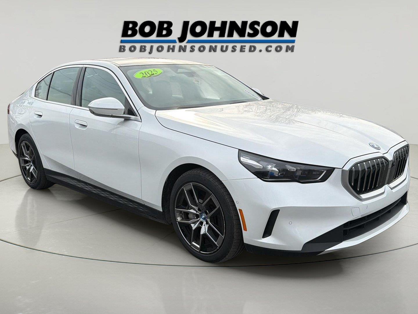 Mineral White Metallic 2025 BMW i5 Sedan All-Wheel Drive Automatic