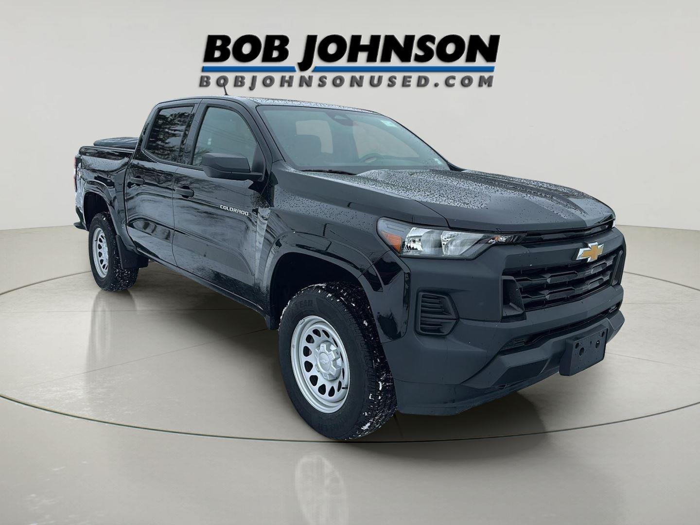 View vehicle photo 3