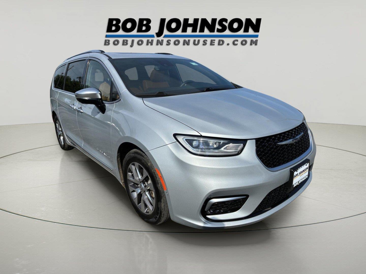 2023 Chrysler Pacifica Hybrid Pinnacle FWD