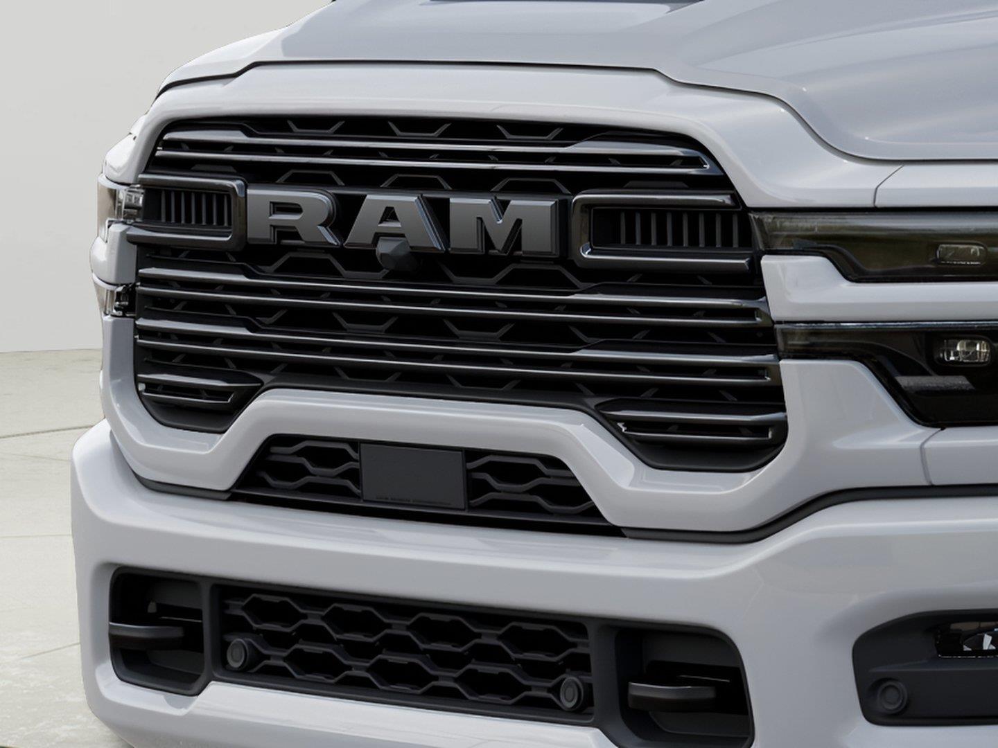 2025 RAM 2500 Laramie - Photo 11