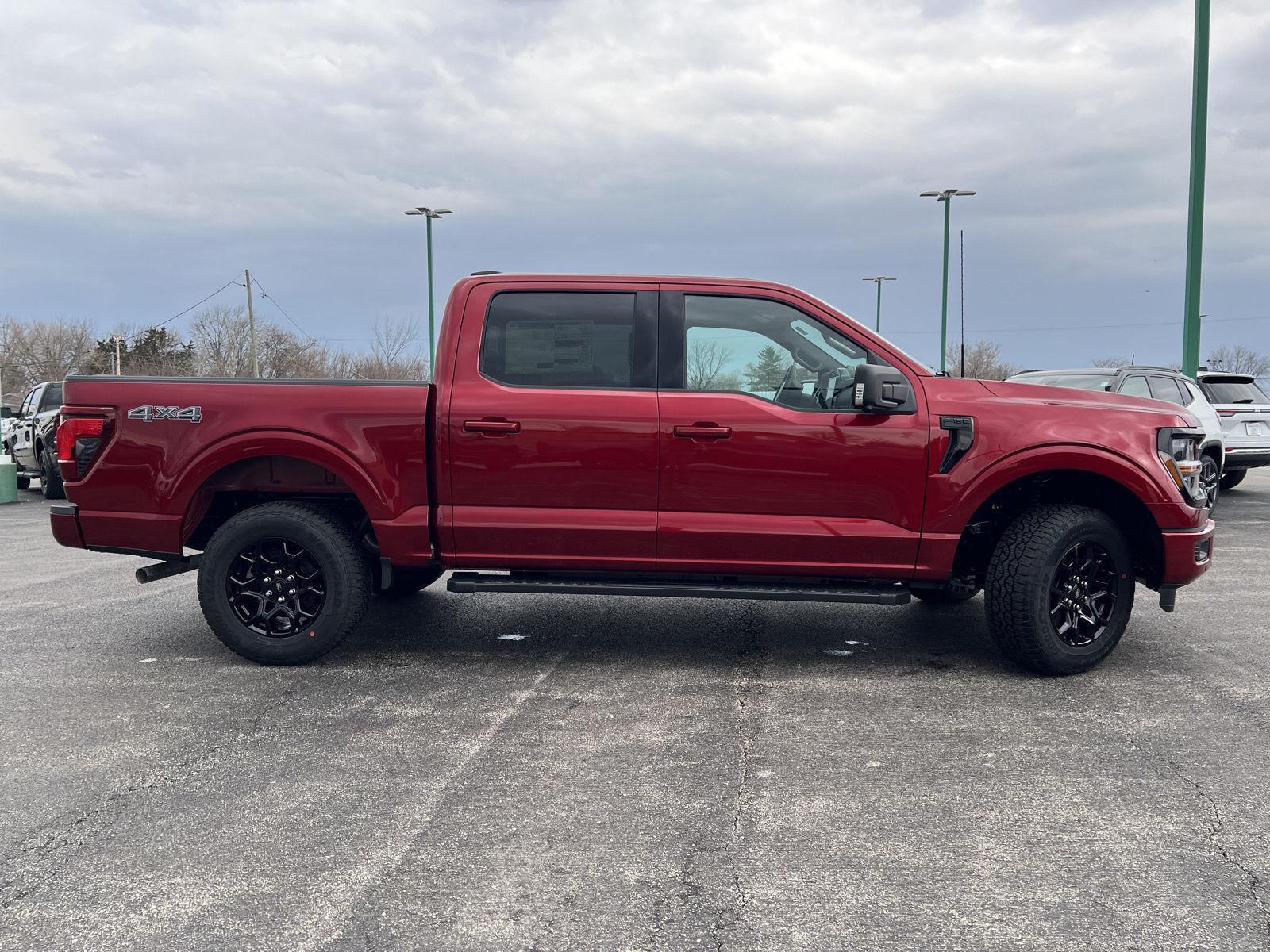 View vehicle photo 4