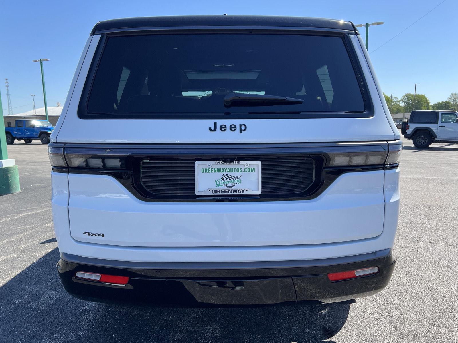 View vehicle photo 6